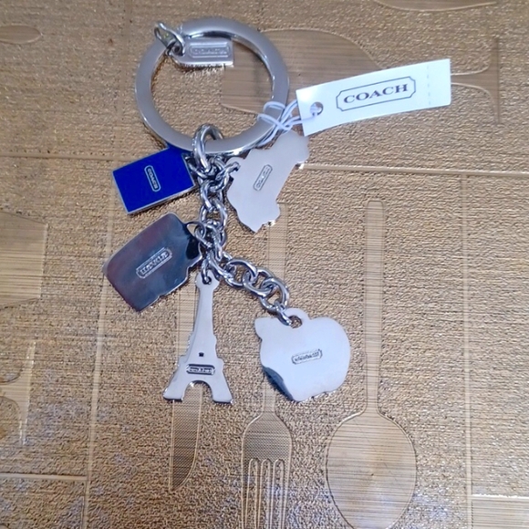 Coach Keychain - Picture 7 of 9